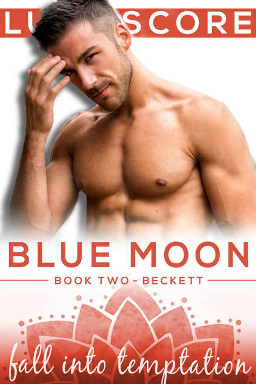 Fall Into Temptation (Blue Moon #2) by Lucy Score