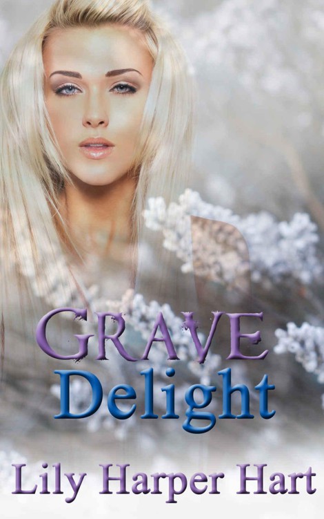 Grave Delight (A Maddie Graves Mystery Book 3) by Hart, Lily Harper