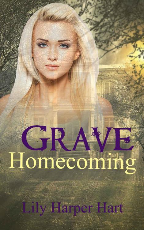 Grave Homecoming (A Maddie Graves Mystery Book 1) by Hart, Lily Harper